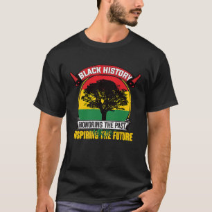 Die Ehrung der Vergangenheit, die die Zukunft der T-Shirt