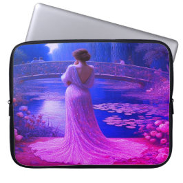 Die elegante Frau ist eine Purple Reign Electronic Laptopschutzhülle