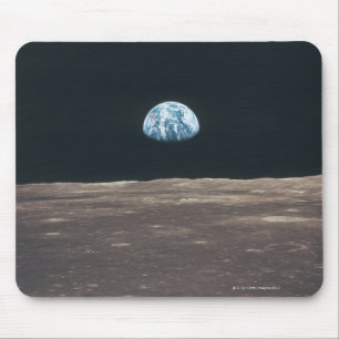 Die Erde vom Mond aus gesehen Mousepad