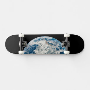 Die Erde wurde aus dem Aollo 8 Raumfahrzeug genomm Skateboard