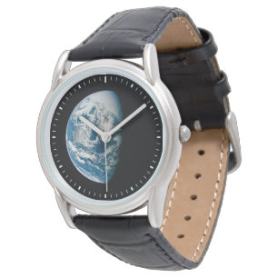 Die Erde wurde aus dem Apollo 13 Raumfahrzeug geno Armbanduhr