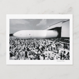 Die erste Außenkante der Raumfähre Postkarte