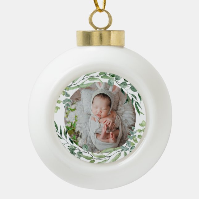 Die erste grüne Pflanze für Baby Keramik Kugel-Ornament (Vorderseite)