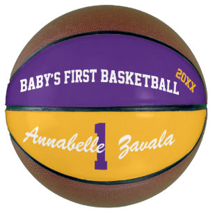 Die ersten Basketball-Farben des Babys Basketball