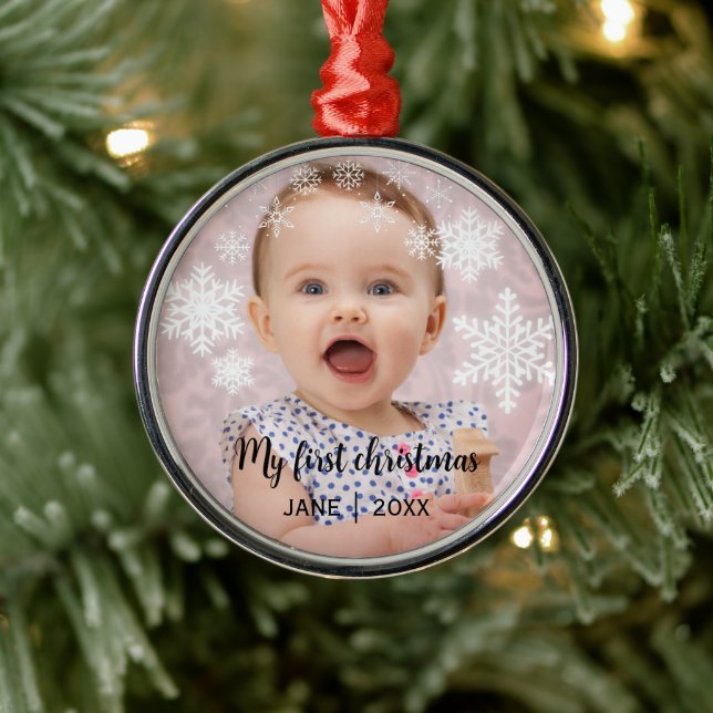 Die ersten Weihnachtsschneeflocken des Babys Ornament Aus Metall (Baum)