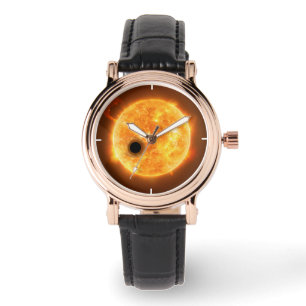 Die Exoplanet Wasp-107b ist ein Gasriese Armbanduhr