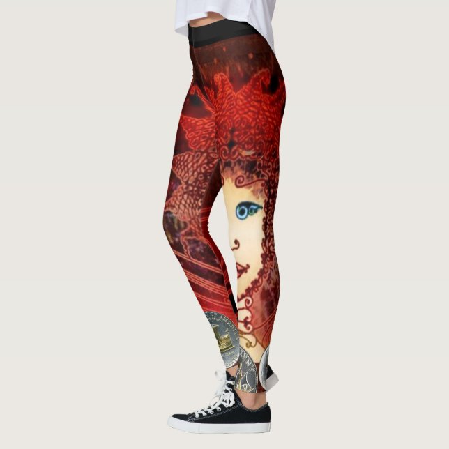 Die extravaganten roten Leggings der Frauen mit (Links)