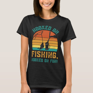 Die Fischerei auf der Sonnenseite T-Shirt