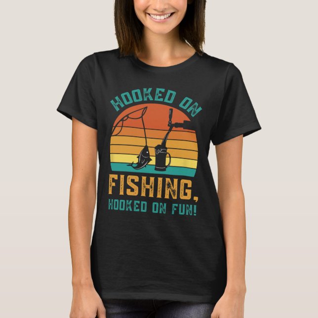 Die Fischerei auf der Sonnenseite T-Shirt (Vorderseite)