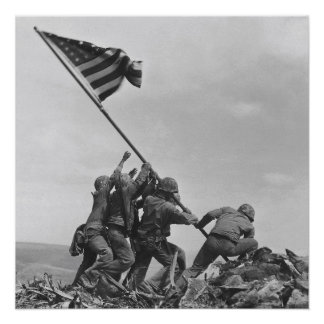 Die Flagge auf Iwo Jima hissen Poster