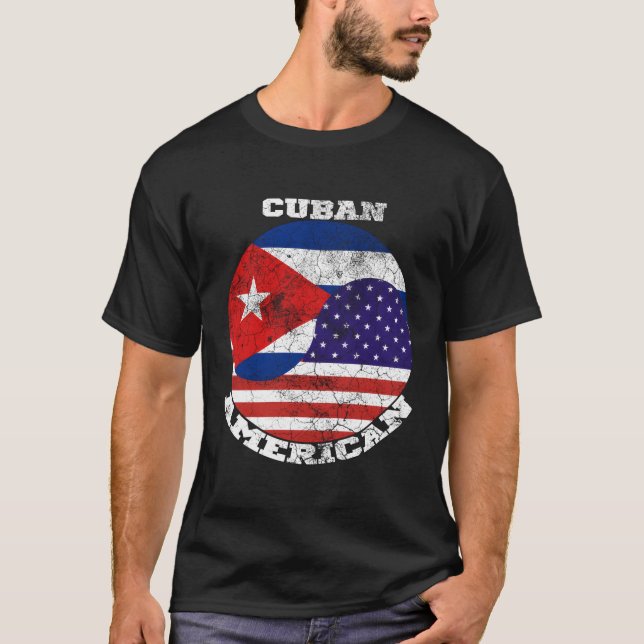Die Flagge von USA und Kuba halb Kubaner halb Amer T-Shirt (Vorderseite)