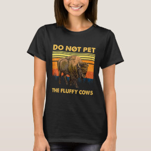 Die flauschigen Kühe, die im Büffet kochen, dürfen T-Shirt