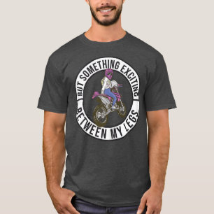 Die Frauen lassen etwas Spannung zwischen meinen L T-Shirt