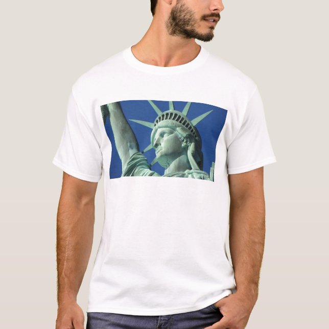 Die Freiheitsstatue in New York T-Shirt (Vorderseite)
