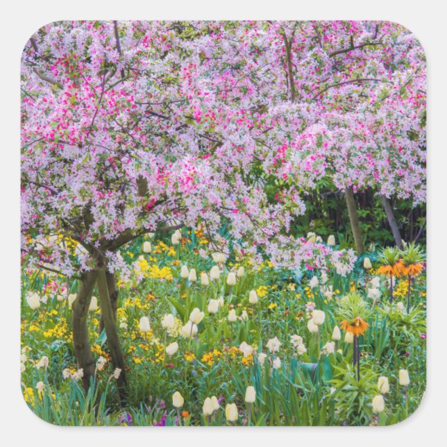 Die Frühlingszeit im Garten von Claude Monet Quadratischer Aufkleber (Vorderseite)