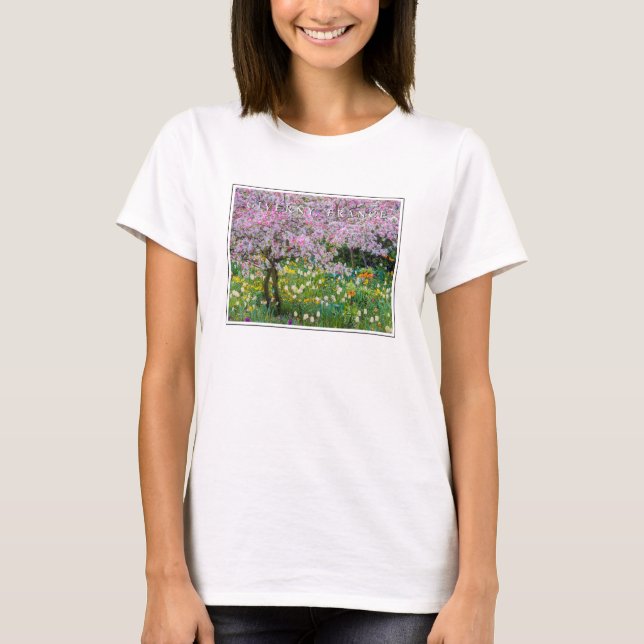 Die Frühlingszeit im Garten von Claude Monet T-Shirt (Vorderseite)