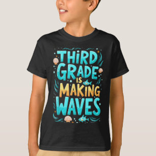 Die Funny Third Grade bringt die Meerjungfrau zurü T-Shirt