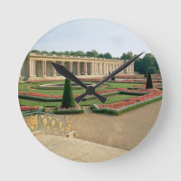 Die Garten-Fassade des großartigen Trianon, 1687