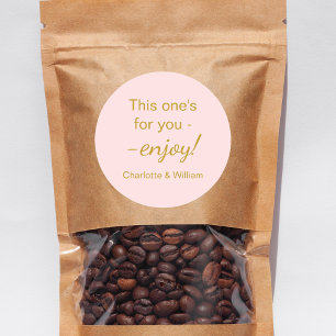 Die Gäste bevorzugen eine Hochzeit mit rosa Gold Runder Aufkleber