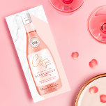 Die Geburtstagskarte Pink Rosé Weinflasche Einladung<br><div class="desc">Got dir einen tollen Geburtstag? Unsere stilvolle und einzigartige Roséwein-Flasche Geburtstagseinladung wird sicher etwas Pizzazz für Ihre Geburtstagsfeier. Das Design besticht durch das von Hand gezeichnet elegante rosa Rosé-Flaschendesign mit den Einladungen, die auf dem Etikett der Weinflasche kreativ gestaltet wurden. Rosa und weißer Marmor aus den Imitaten schaffen ein elegantes...</div>