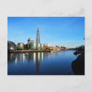 Die Glassplitter und das Rathaus in London Postkarte