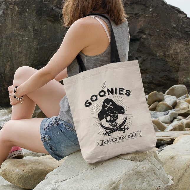 Die Goonies "Niemals sagen Die Piraten-Abzeichen Tragetasche (Person carrying tote bag)