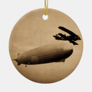 Die Graf Zeppelin nähert sich New York City 1928 Keramikornament