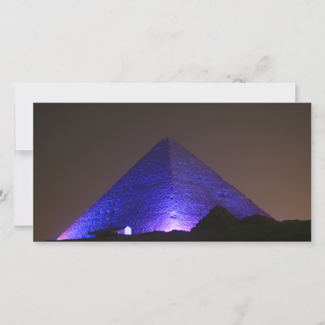 Die große Pyramide (Vorderseite)