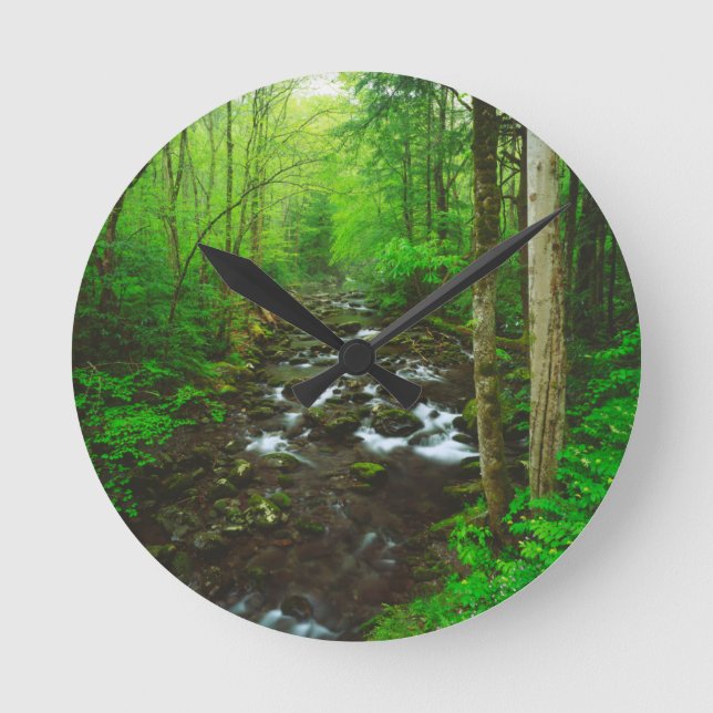Die großen, spottigen Berge Runde Wanduhr (Vorderseite)