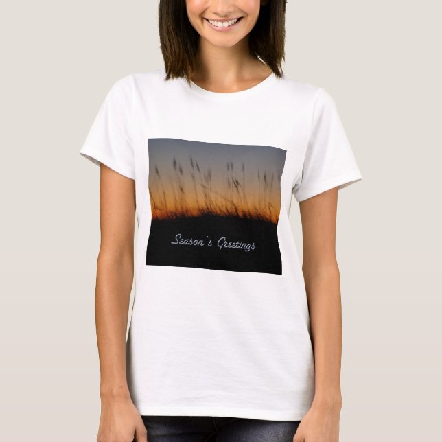Die Grüße der Seemänner und Dünen bei Sonnenunterg T-Shirt (Vorderseite)