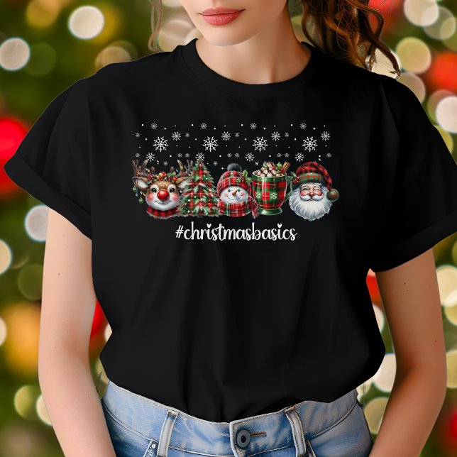 Die Hallen mit unserem #ChristmasBasics-T-Shirt T-Shirt (Von Creator hochgeladen)