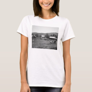 Die Haylie Ranch, Crook County, Wyoming, c.1890 (b T-Shirt