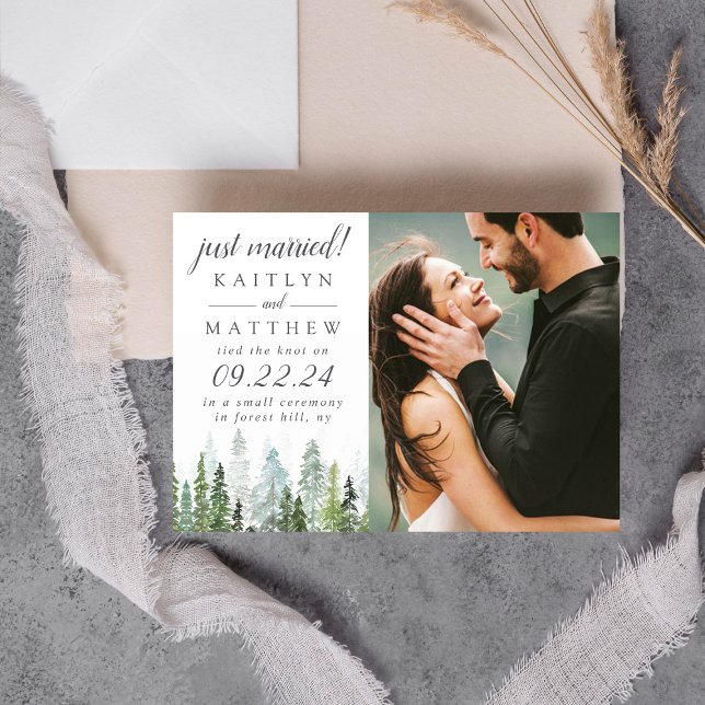 Die Hochzeitskollektion der Pinienwälder Ankündigung (Von Creator hochgeladen)
