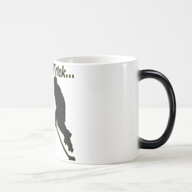 Die Hut-Trick-Tasse Verwandlungstasse (Rechts)