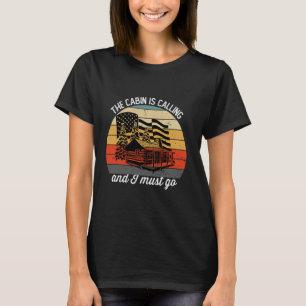 Die Hütte, die den Berg Ourdoo nannte, war von der T-Shirt