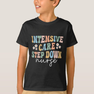 Die Intensivstation der Krankenschwester wird durc T-Shirt