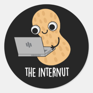 Die Internet-Funny Internet Peanut Pun Dark BG Runder Aufkleber