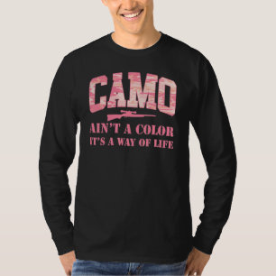 Die Jagd auf Hirschjäger ist keine Farce. T-Shirt