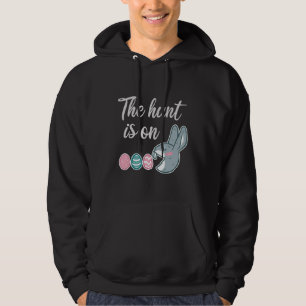 Die Jagd ist auf der Easter-Kaninchen-Jagd Hoodie