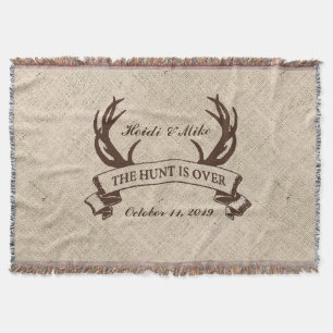 "Die Jagd ist vorbei" Rustikales personalisiertes Decke