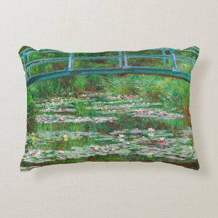 Die Japan-Brücke von Claude Monet Dekokissen