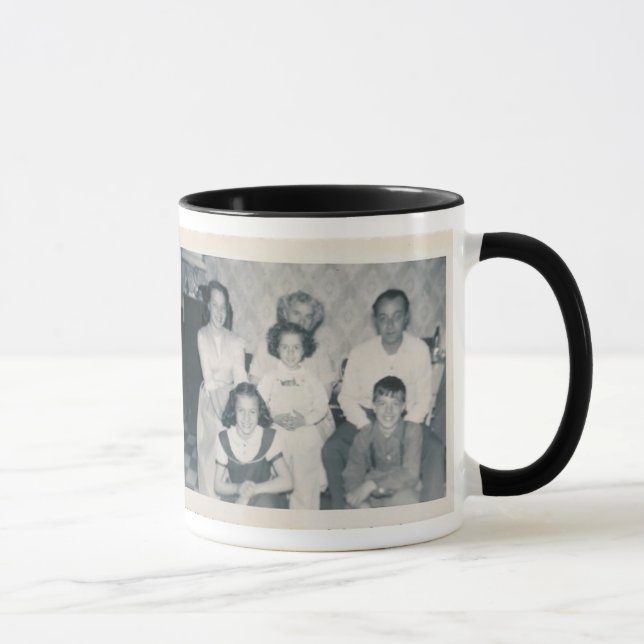 Die junge Palombi Familie circa 1953 Tasse (Rechts)
