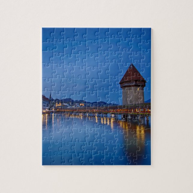 Die Kapellen-Brücke in der Luzerne Puzzle (Vertikal)