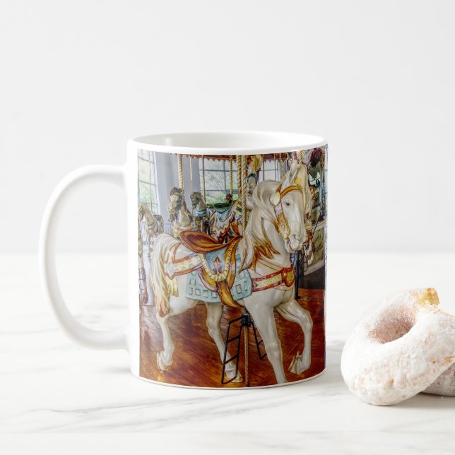 Die Karussellpferd-Tasse Kaffeetasse (Mit Donut)