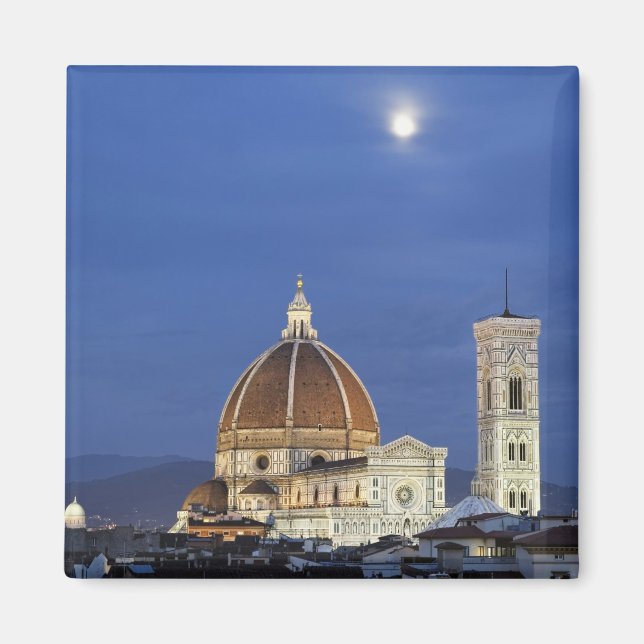Die Kathedrale von Florenz und die Basilika di Magnet (Vorne)