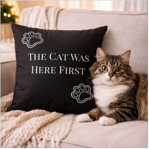 Die Katze war zuerst hier Minimalistische Kissen