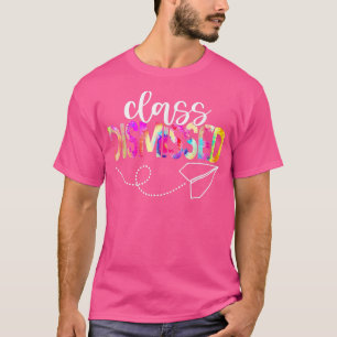 Die Klasse entließ den glücklichen letzten Tag der T-Shirt