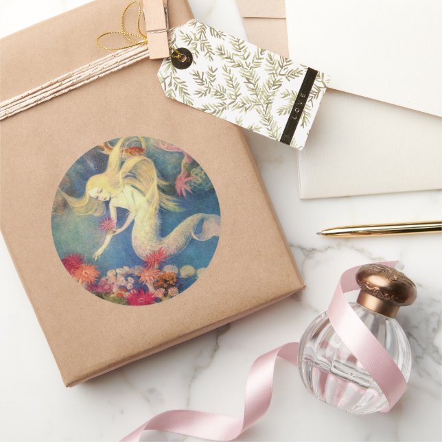 Die kleine Meerjungfrau von Dorothy Lathrop Runder Aufkleber (Schenken)