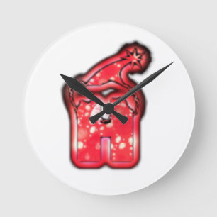 Die Kollektion Moderne Weihnachtsmannmütze. Runde Wanduhr