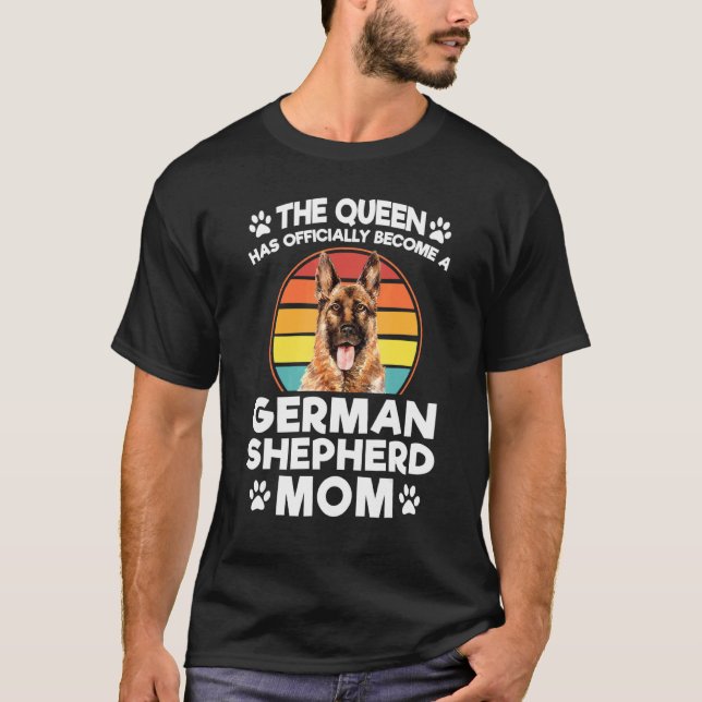 Die Königin ist zur deutschen Schäferhündin-Mama g T-Shirt (Vorderseite)